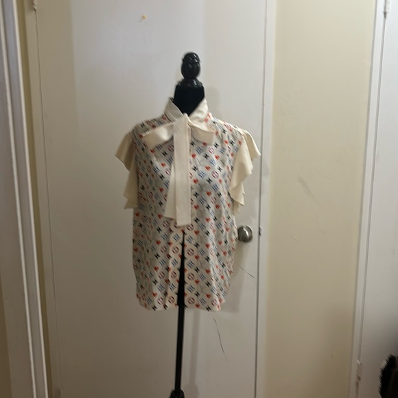 1️⃣5️⃣0️⃣0️⃣ brand new authentic Louis Vuitton babydoll silk blouse - Picture 1 of 13